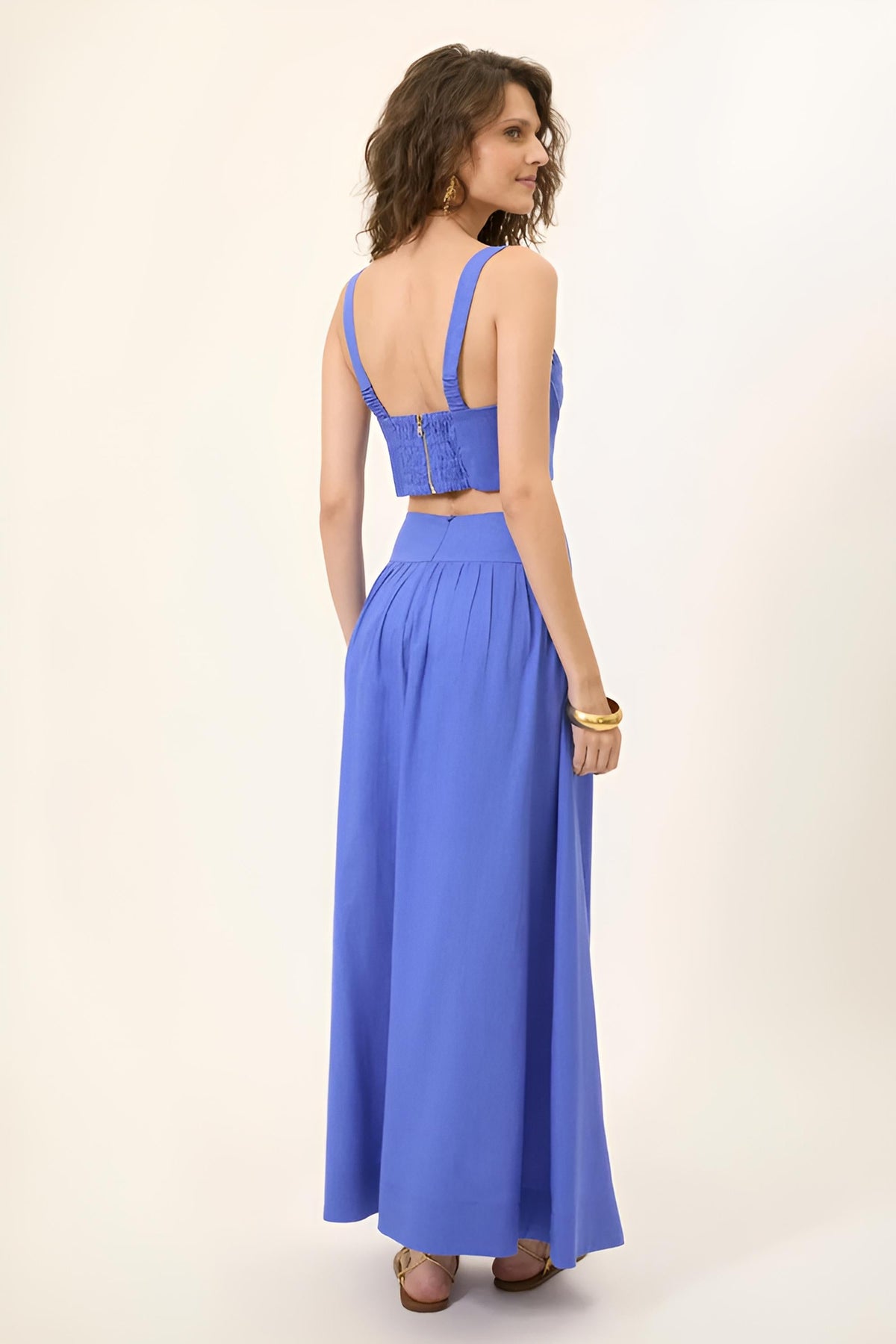 Saia Longuete RYVEI com Pregas e Forro